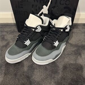 NIKE AIR JORDAN 4 RETRO \"FEAR\" - SIZE 1 MENS US - BNIB - DEADSTOCK